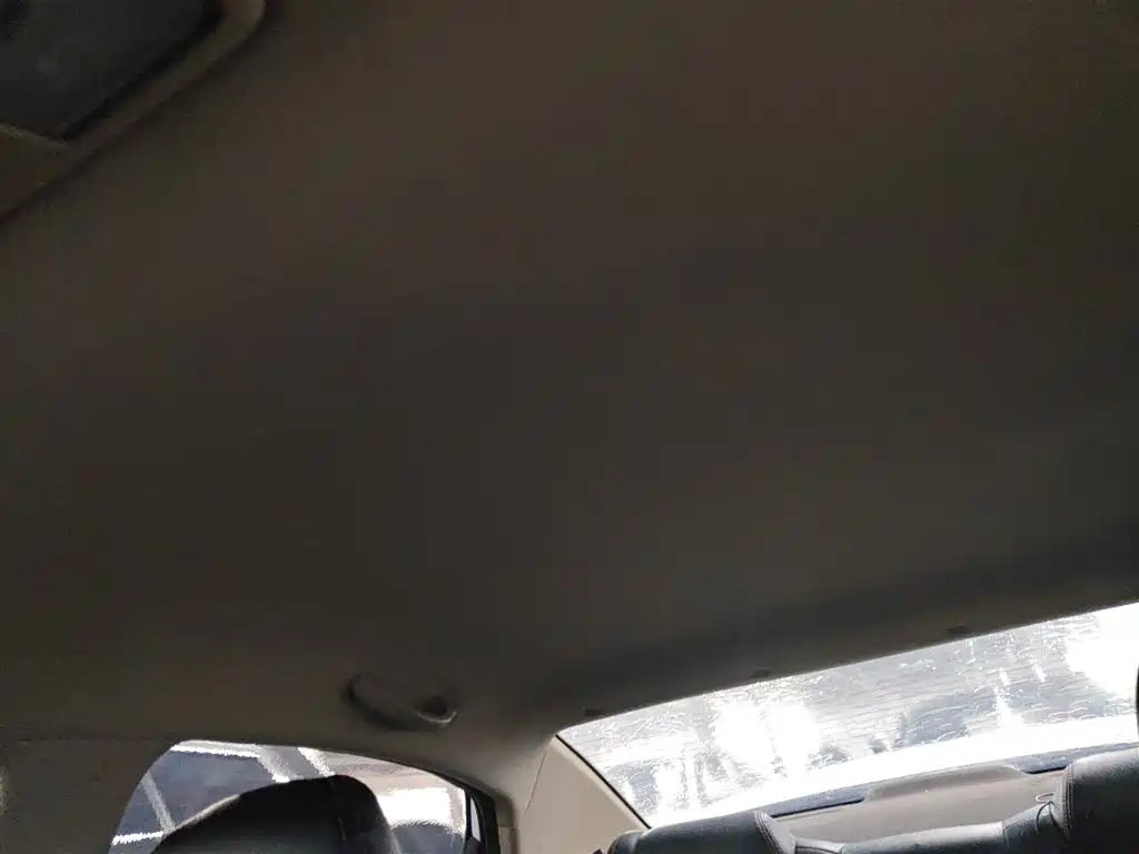 Kia K2 2015 Sedan 1.4L MT GLS фото 8