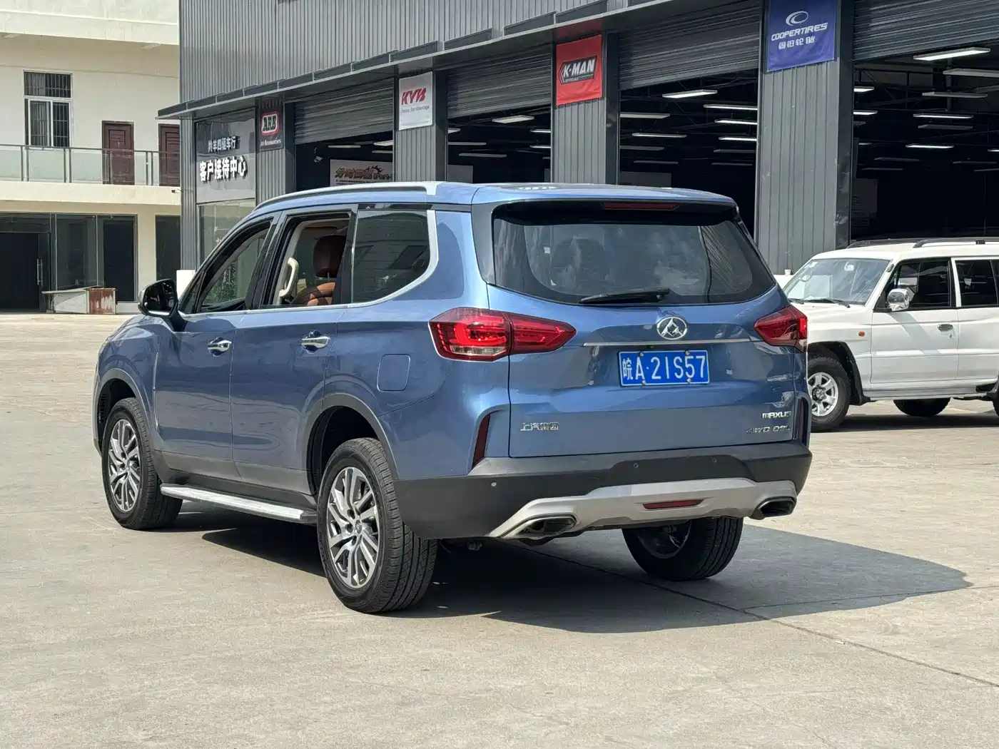 SAIC Maxus D90 2017 2.0T Automatic 4WD Sirius фото 20