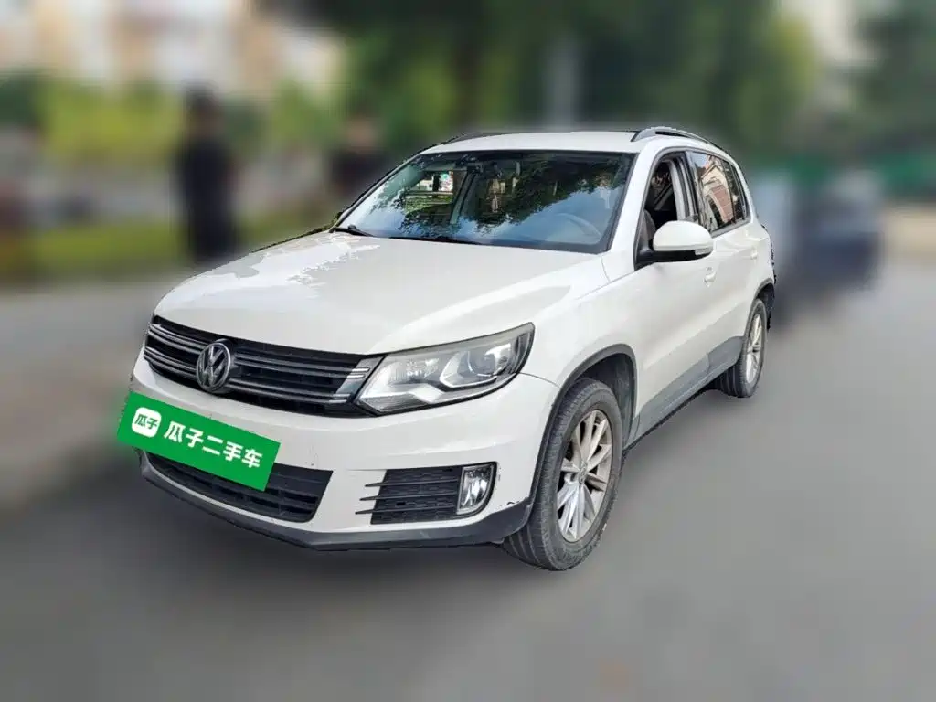 Фото 2 - Volkswagen Tiguan