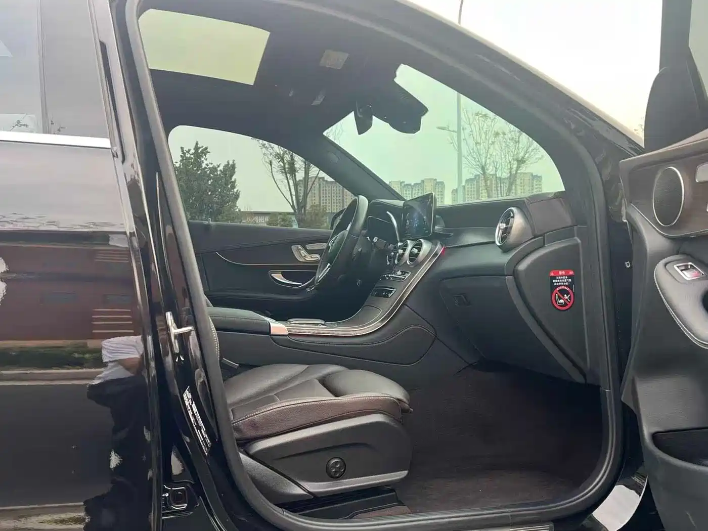 Mercedes-Benz GLC 2022 Model GLC 300 L 4MATIC Dynamic Edition фото 16