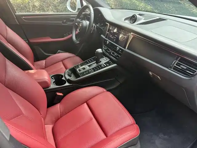 Porsche Macan 2022 Macan 2.0T фото 6