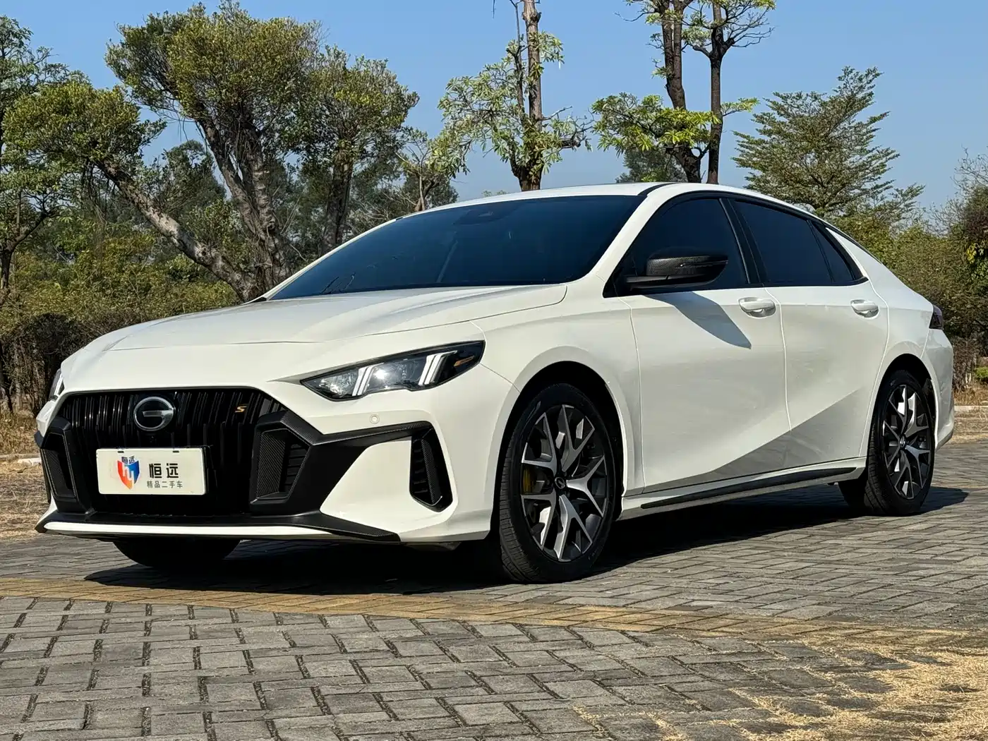 GAC Trumpchi Trumpchi Emkoo 2021 270T DCT J15 Edition