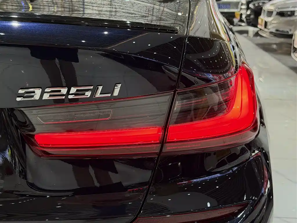 BMW 3 Series 2022 Facelift 325Li M Sport Package фото 8