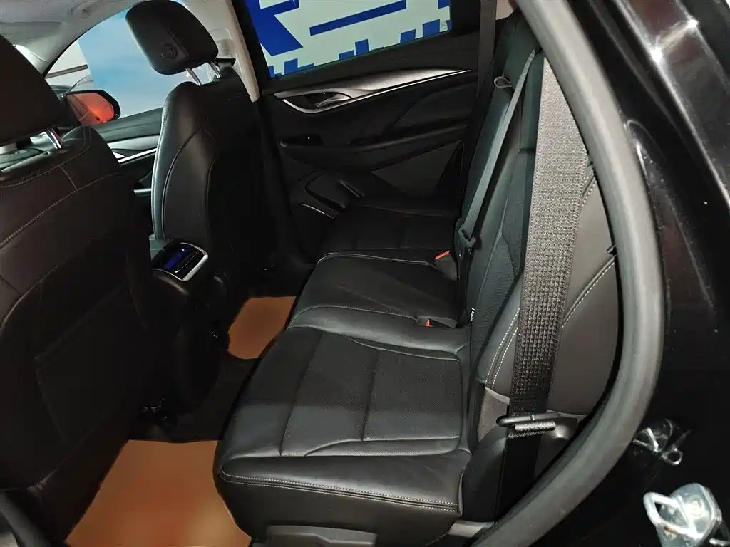 Buick Enclave 2020 28T 2WD Premium Model фото 14