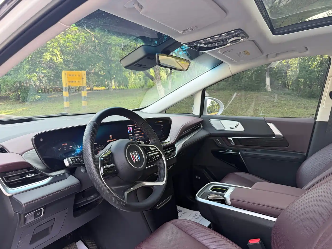 Buick Century 2023 2.0T 7-Seater World Edition фото 6