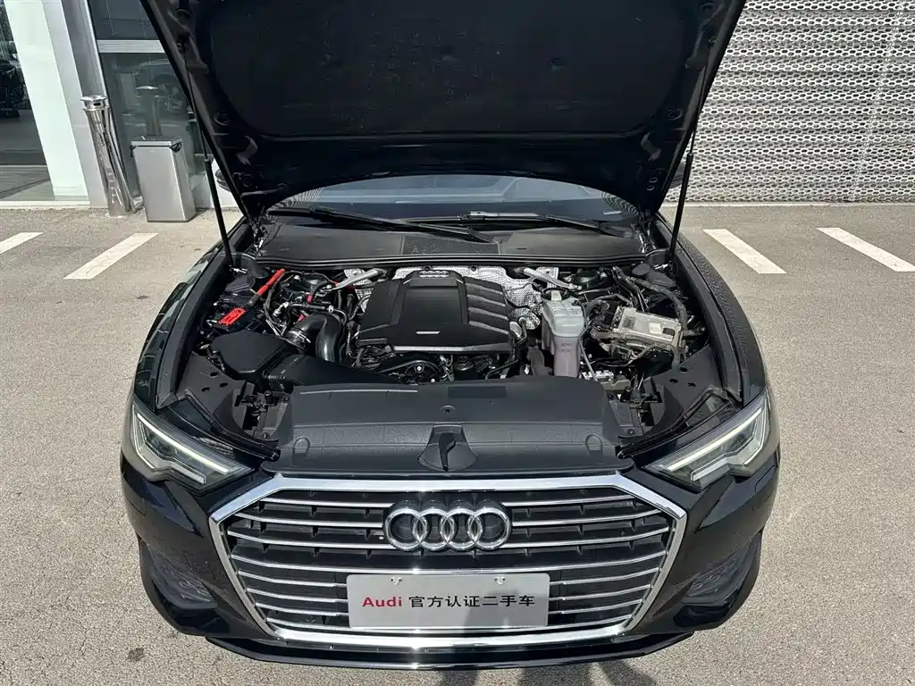Audi A6L 2019 40 TFSI Luxury Elegance фото 12