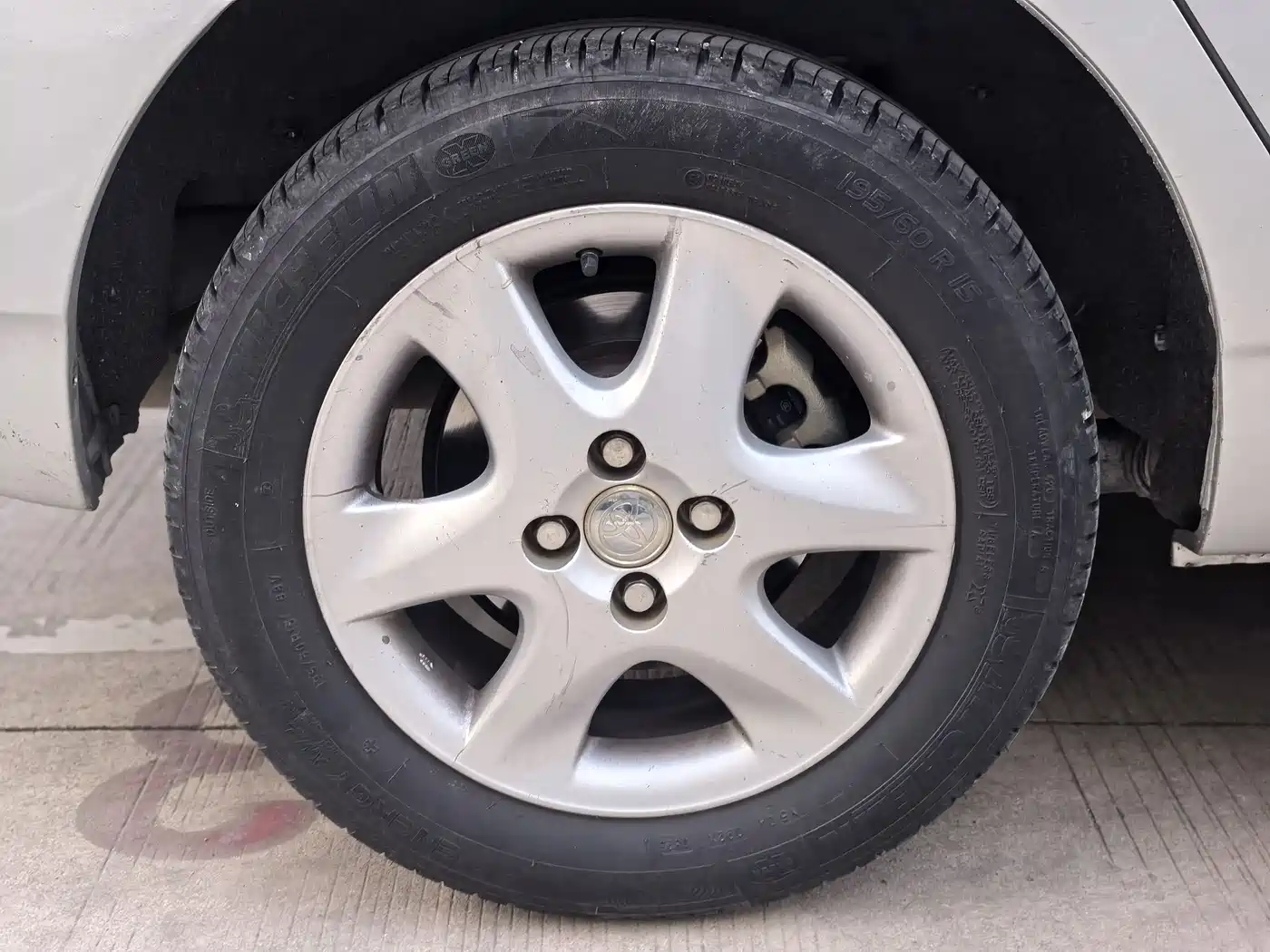 Toyota Corolla 2013 1.6L Automatic Excellence Edition фото 12