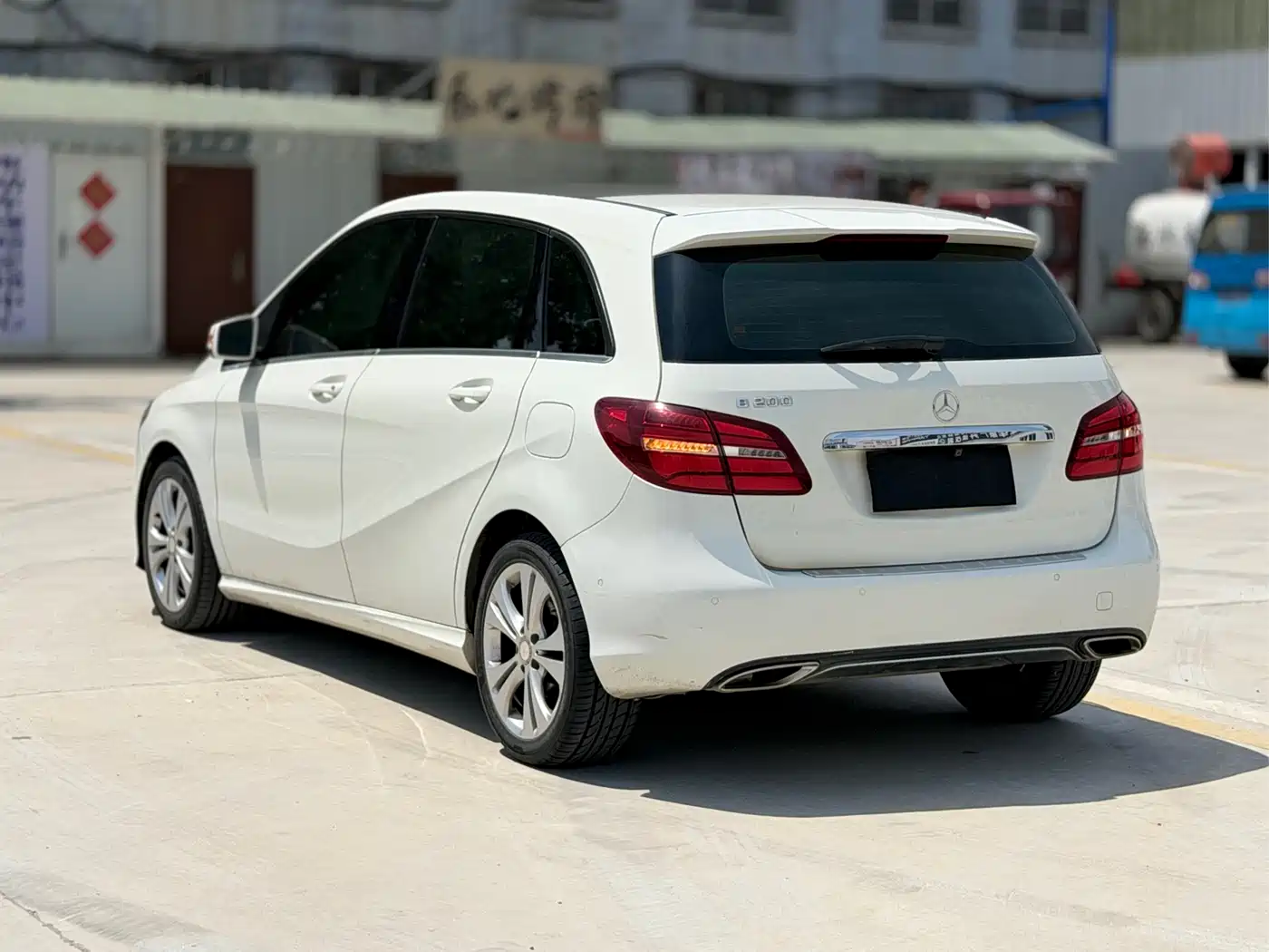 Mercedes-Benz B-Class 2015 B 200 Style фото 5