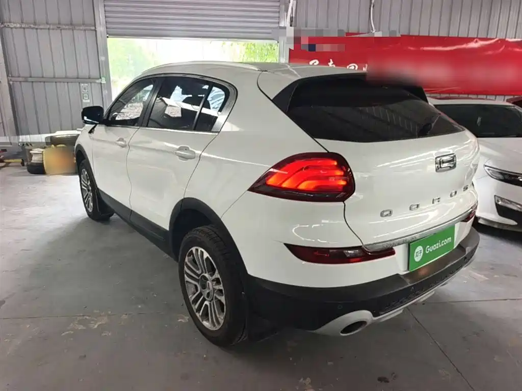 Qoros 5 2020 2019 1.6T Automatic Zhiyun Internet (AliOS) Premium Edition