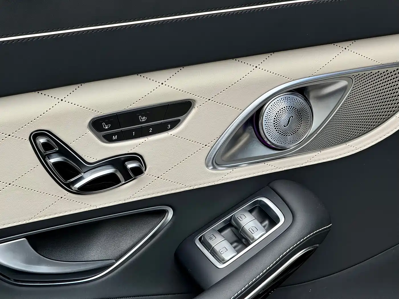 Mercedes-Benz Maybach S-Class 2018 S 560 4MATIC фото 11