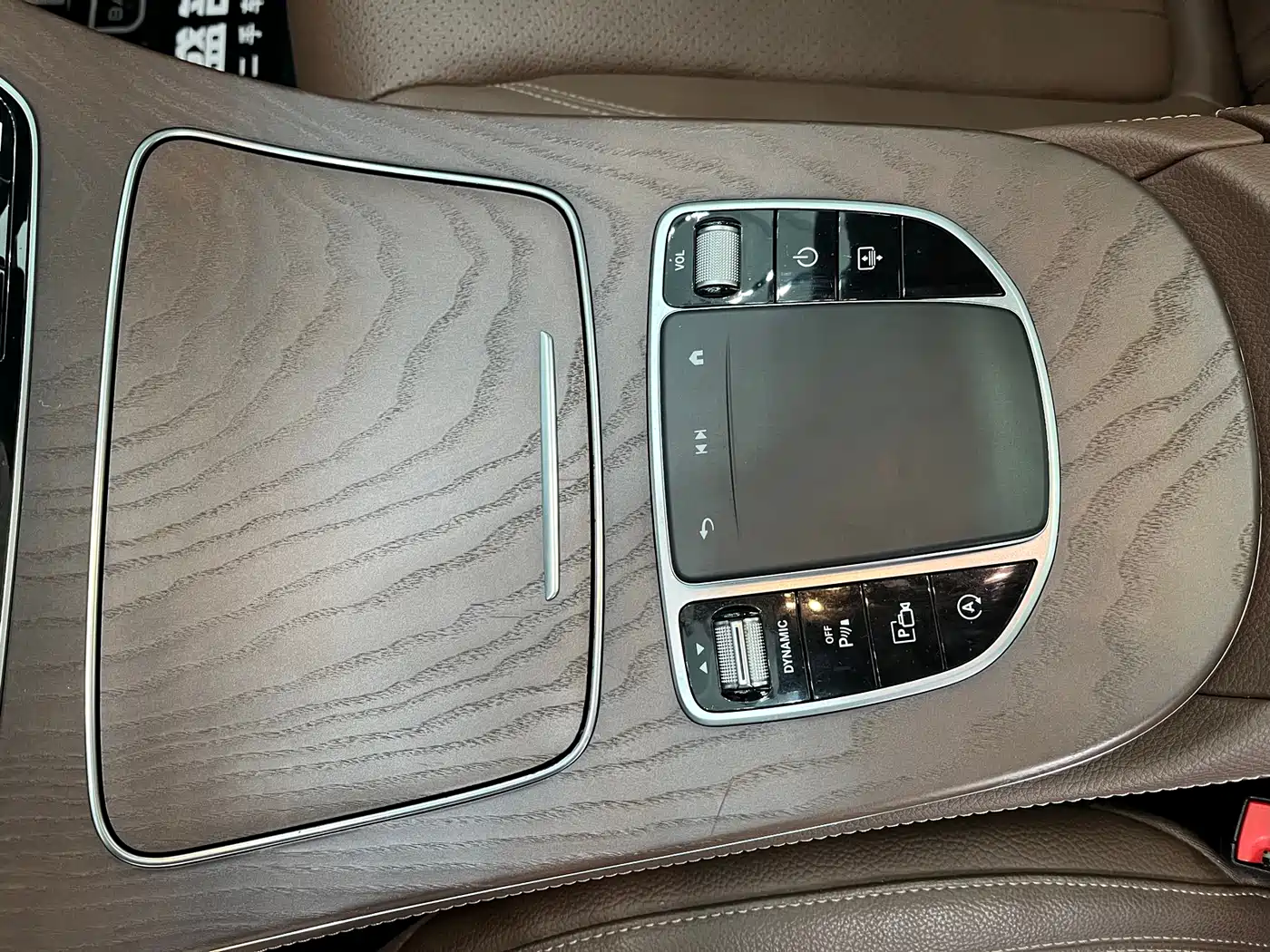 Mercedes-Benz E-Class 2021 E 300 L Luxury фото 12