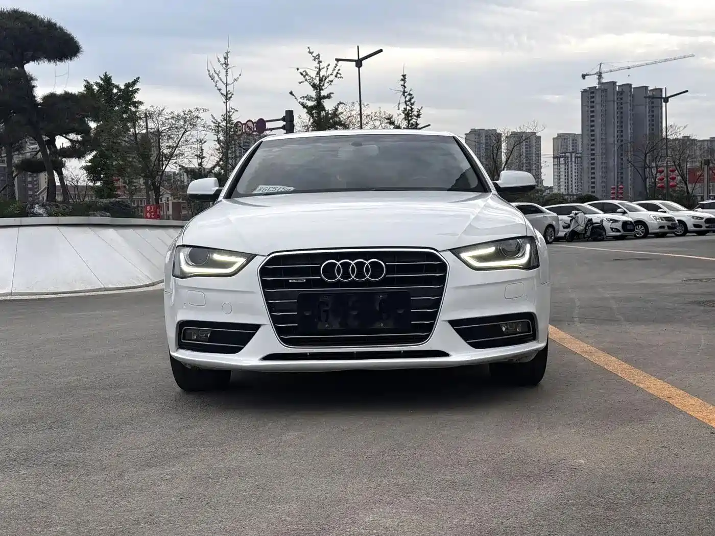 Audi A4L 2016 35 TFSI Collector's Edition Automatic Standard фото 2