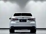 Фото 4 - Toyota Camry