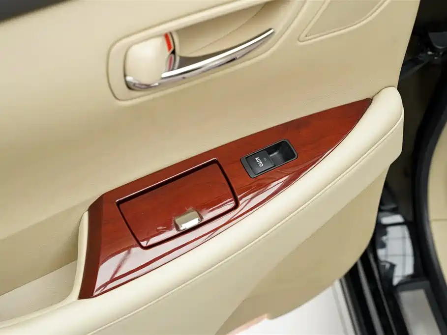Lexus ES 2006 350 Luxury Edition фото 12