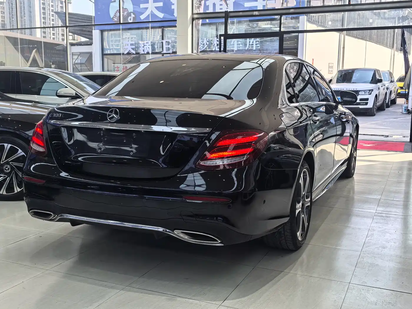 Mercedes-Benz E-Class 2016 E 300 L Sport Fashion Type фото 15