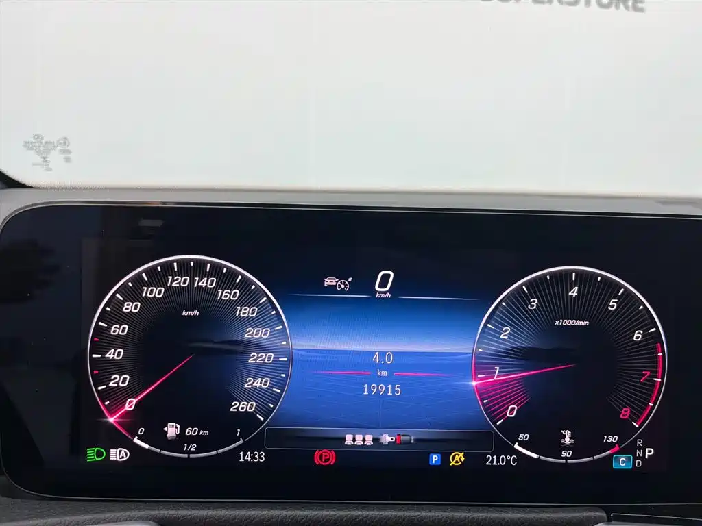 Mercedes-Benz GLB 2024 Facelift GLB 200 Dynamic фото 10