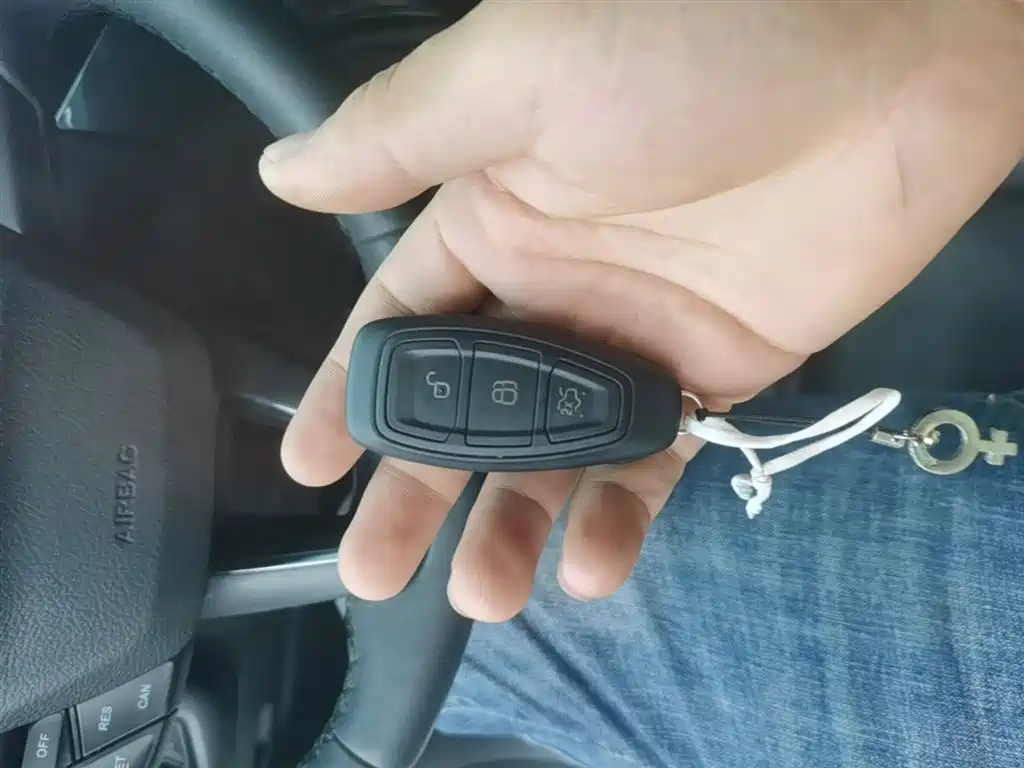 Фото 9 - Ford Kuga
