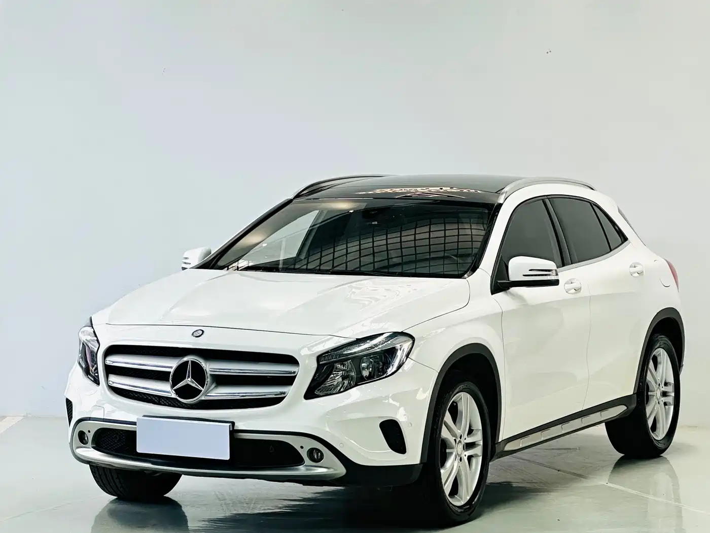 Mercedes-Benz GLA 2016 GLA 200 Dynamic