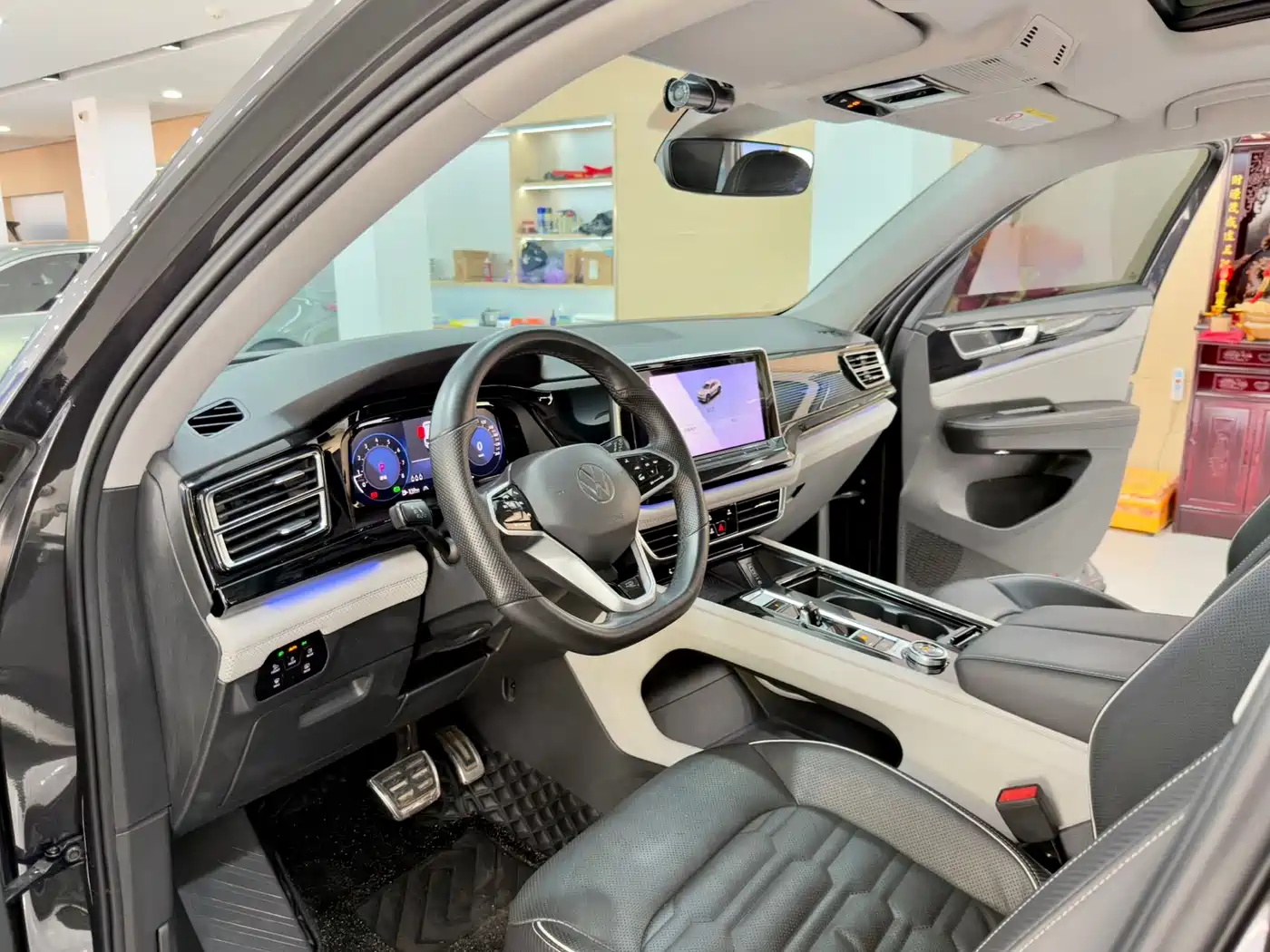 Volkswagen Teramont 2022 Teramont X 380TSI 4MOTION Premium Luxury фото 4