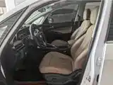 Photo 10 - Buick GL6