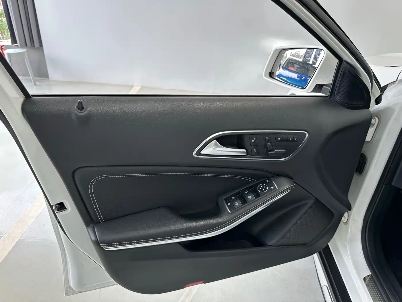 Mercedes-Benz GLA 2016 GLA 200 Dynamic фото 23