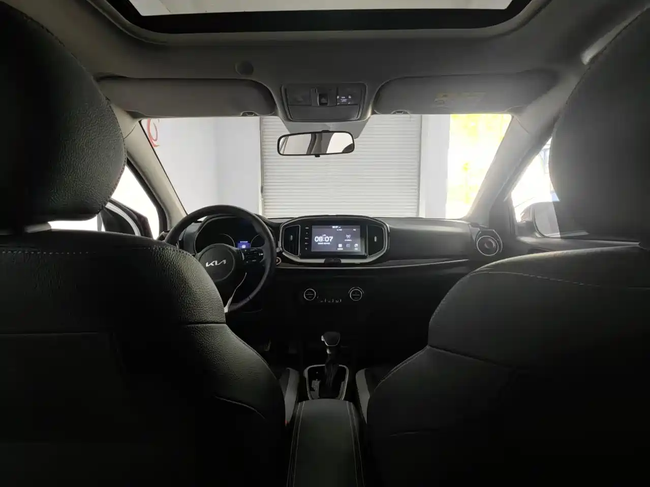 Kia KX1 2021 1.4L CVT Fun Sunroof Version фото 11