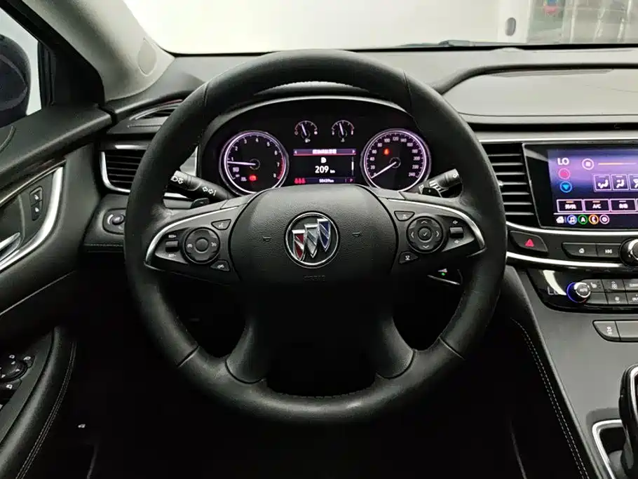 Buick Lacrosse, миниатюра 15