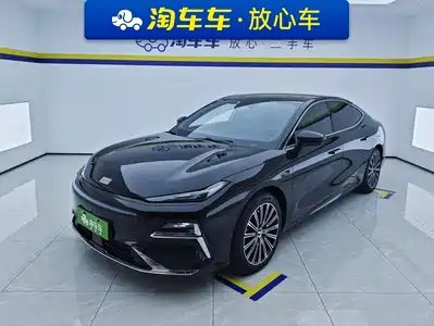 Geely Galaxy Starshine 8