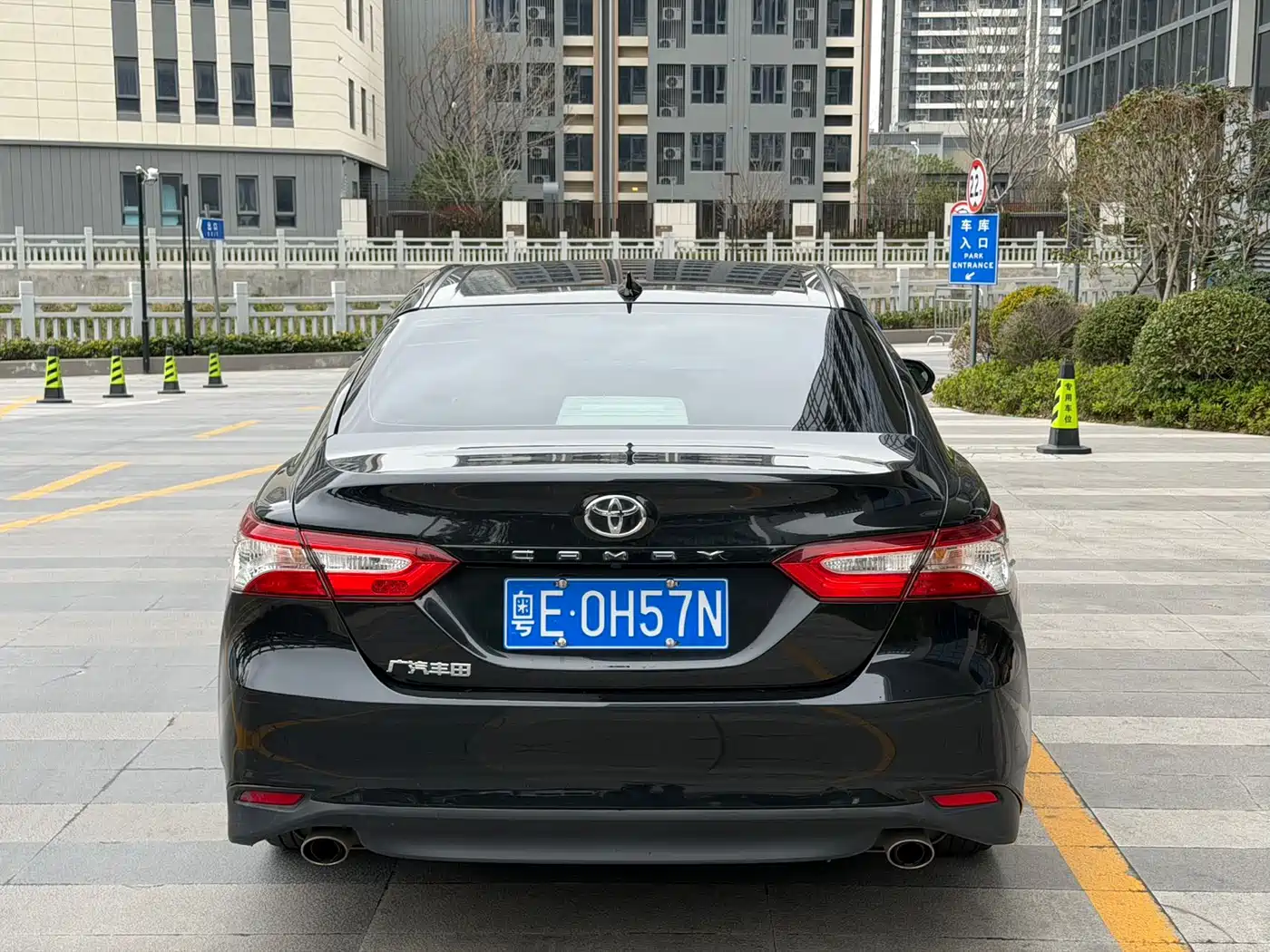 Toyota Camry 2023 2.0GVP Leading Edition фото 13