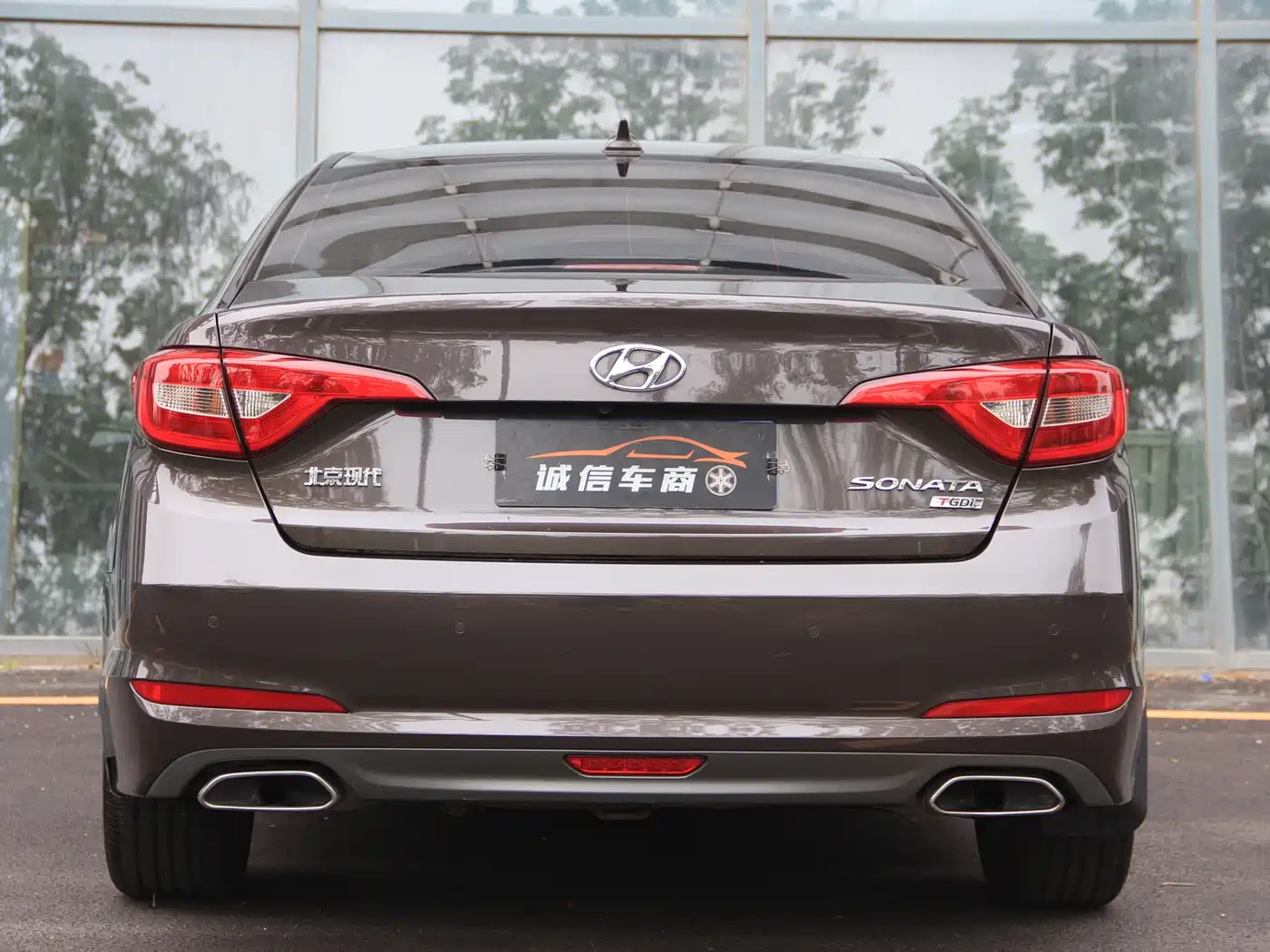 Hyundai Sonata 2015 1.6T GLS Smart фото 8