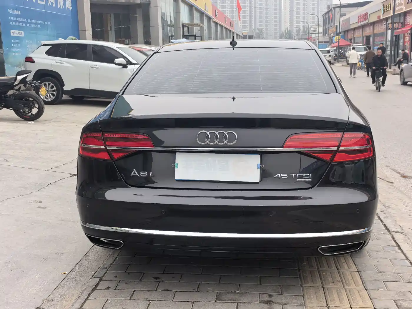 Audi A8 2014 A8L 45 TFSI quattro Luxury фото 16