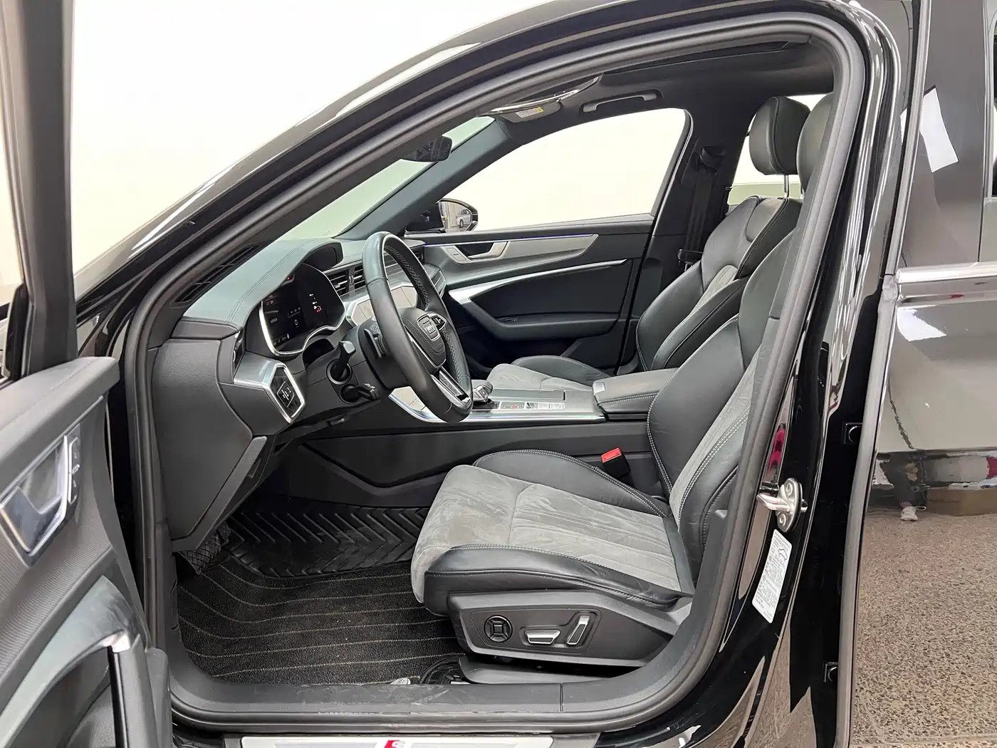 Audi A6L 2024 45 TFSI Premium Dynamic фото 10