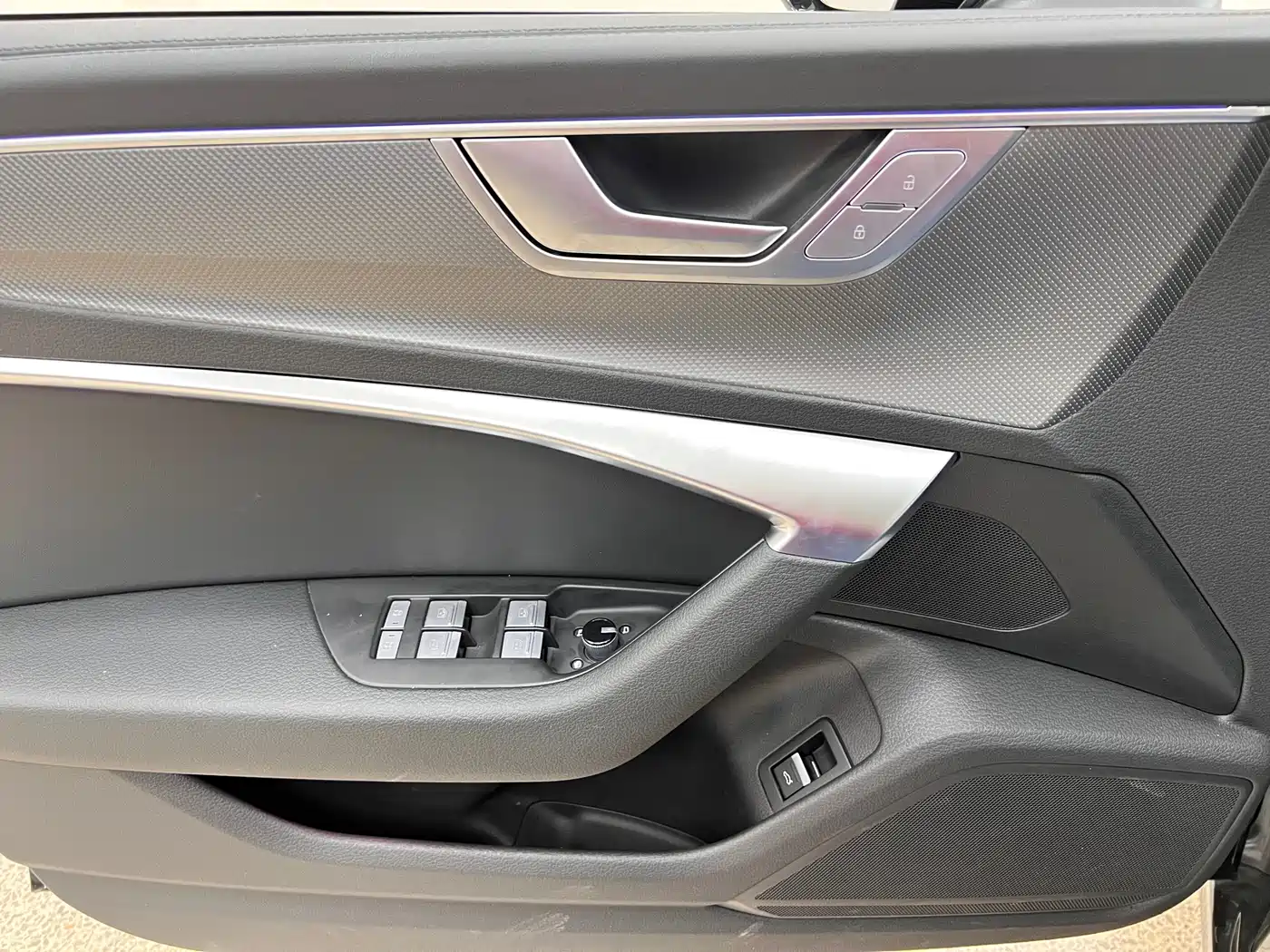 Audi A6L 2024 45 TFSI Premium Dynamic фото 28