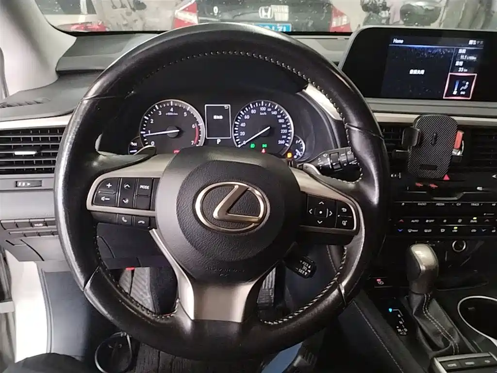 Lexus RX 2020 Facelift 300 2WD Elite Edition фото 11