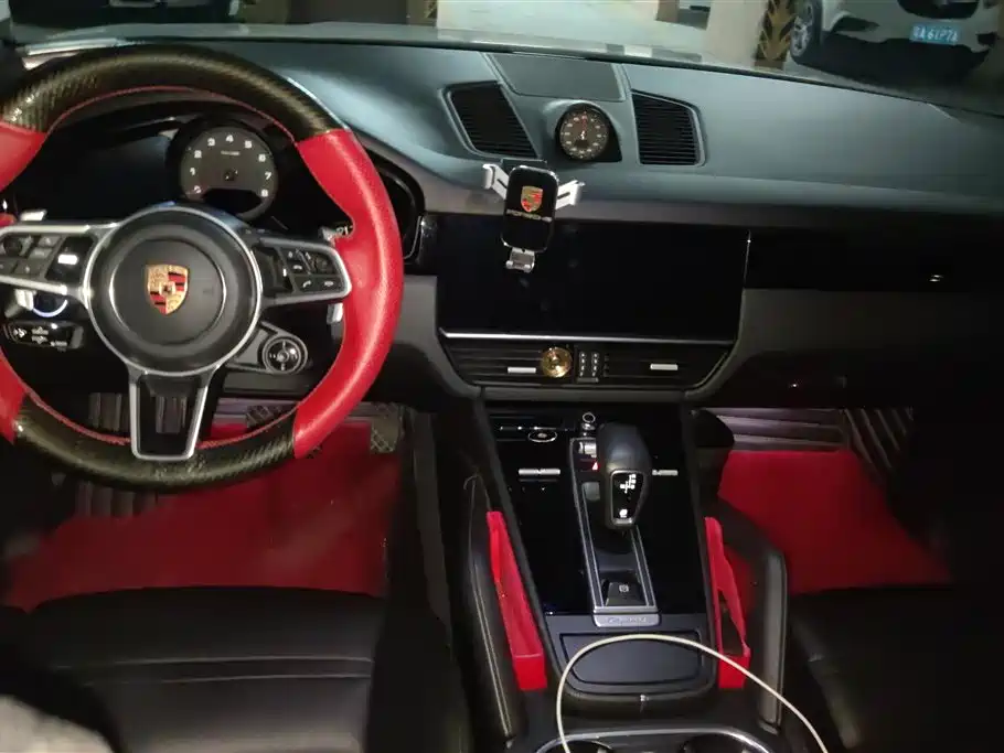Porsche Cayenne 2018 Cayenne 3.0T фото 12