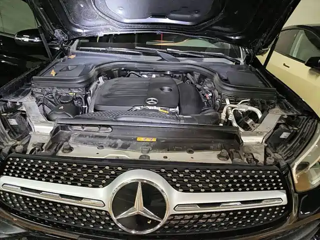 Mercedes-Benz GLC 2022 Facelift II GLC 260 L 4MATIC Luxury — фото 3
