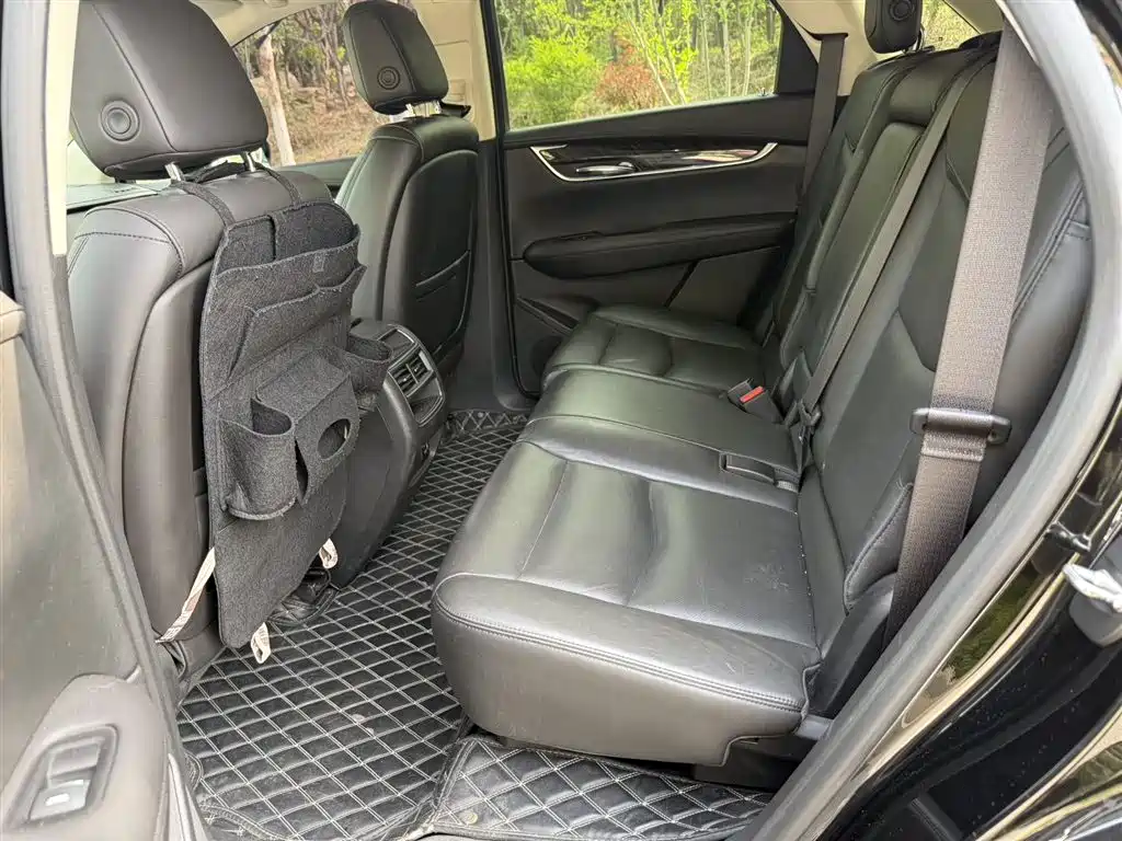 Cadillac XT5 2016 25T Luxury Model фото 8