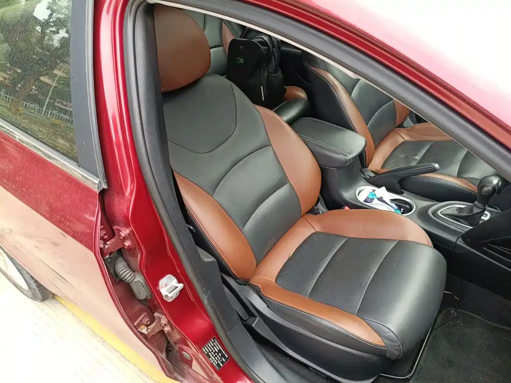 Fiat Viaggio 2016 2015 1.4T Auto Sport Edition