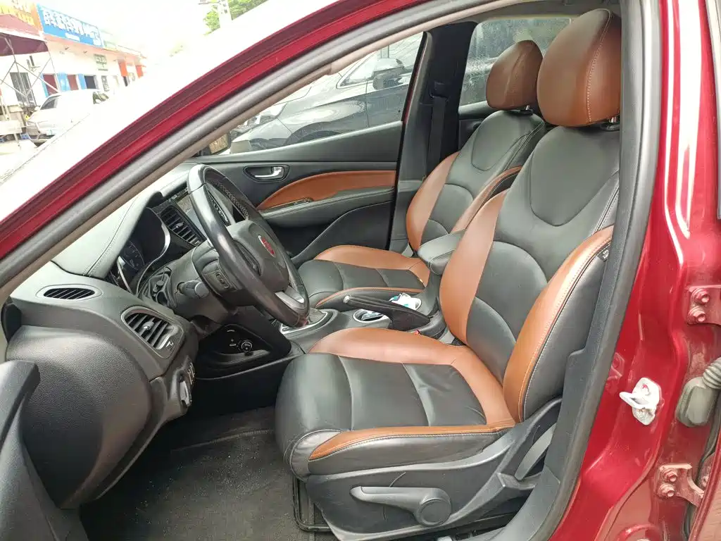 Fiat Viaggio 2016 2015 1.4T Auto Sport Edition
