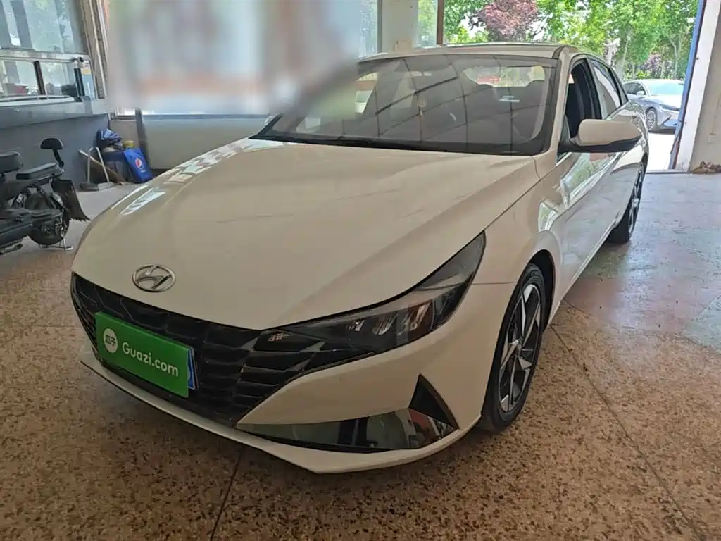 Hyundai Elantra 2022 1.5L CVT GLX Elite Edition