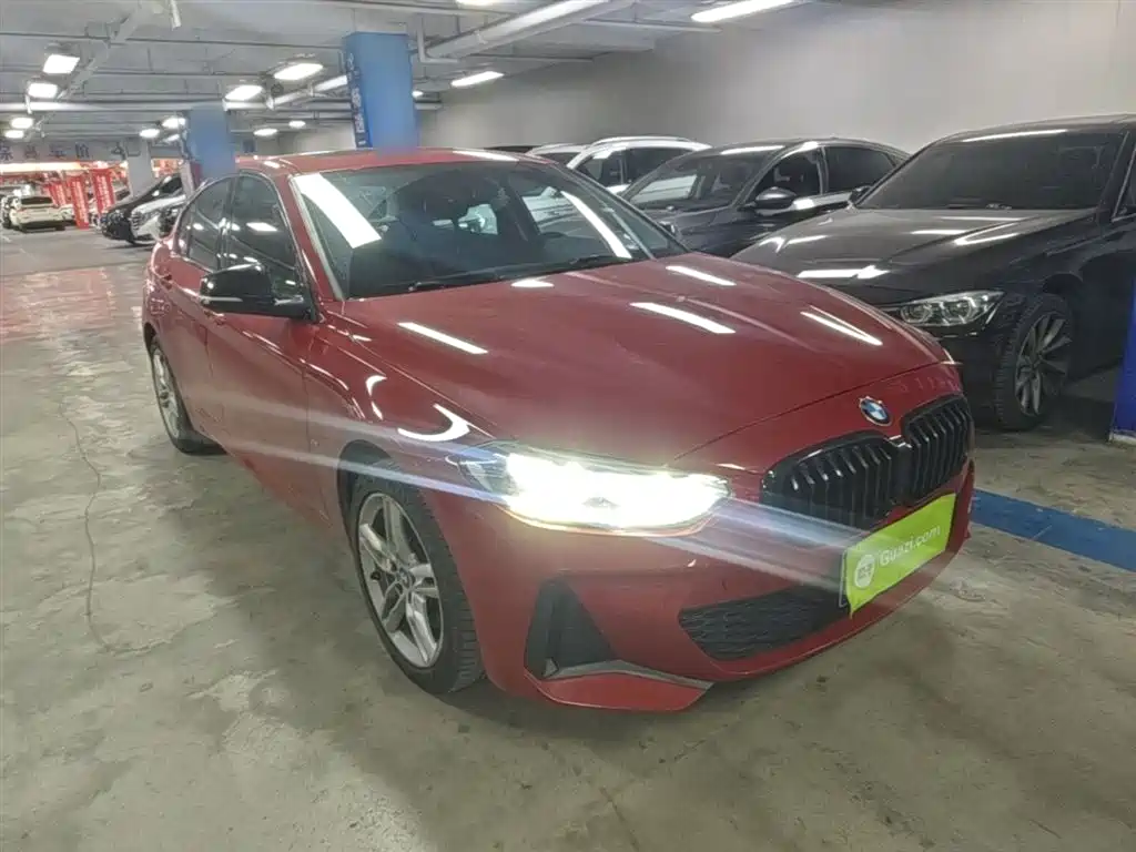 BMW 1-SERIES