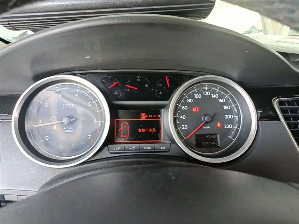 Peugeot 508 2015 1.6THP Auto Excellence Edition фото 12