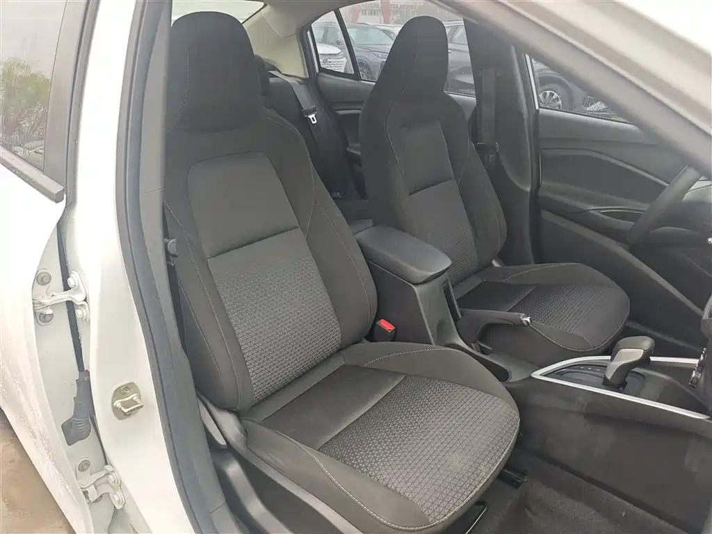 Chevrolet Cavalier 2021 325T Auto Joy Edition фото 24