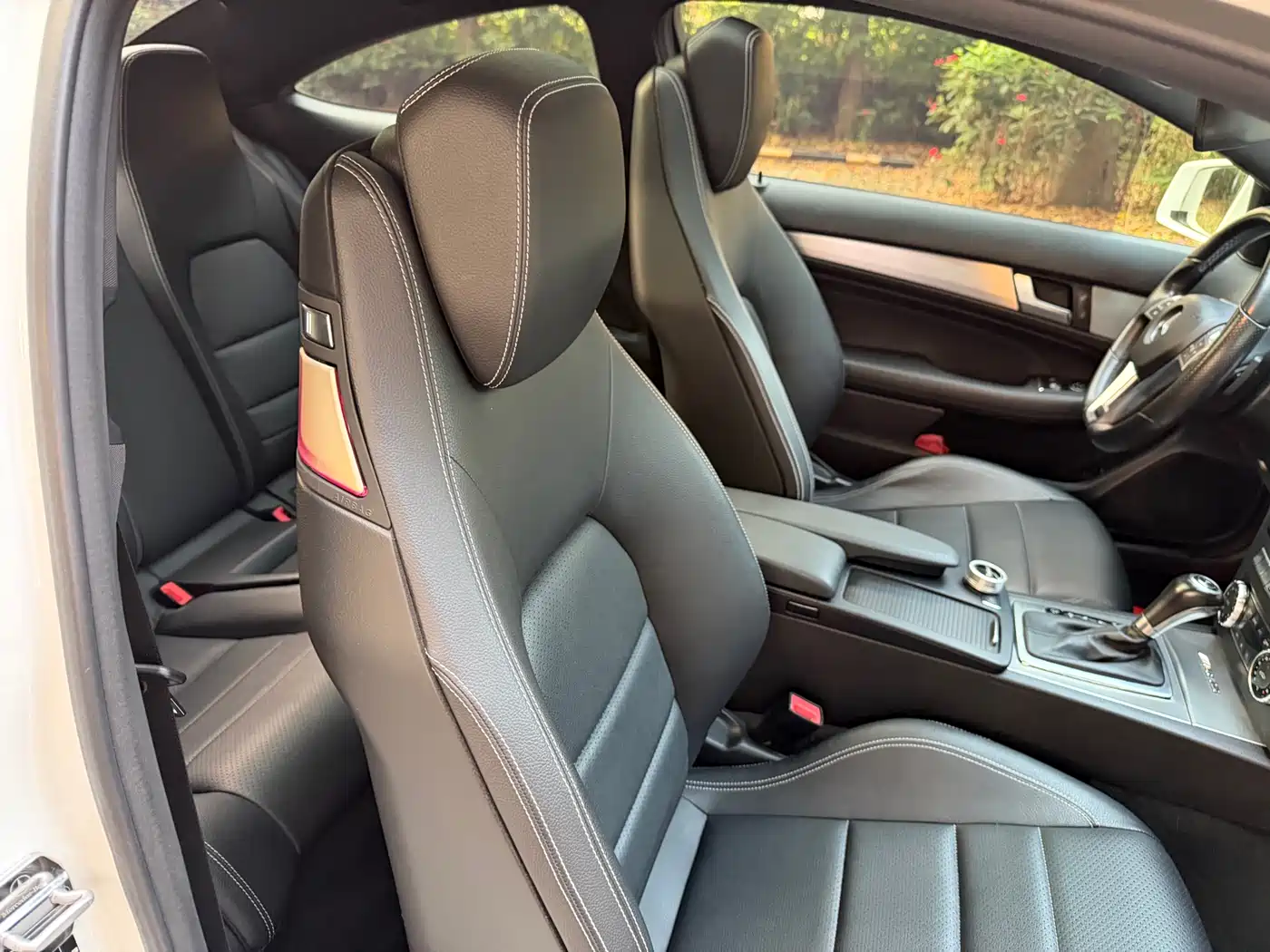 Mercedes-Benz C-Class (Import) 2013 C 180 Coupe фото 21