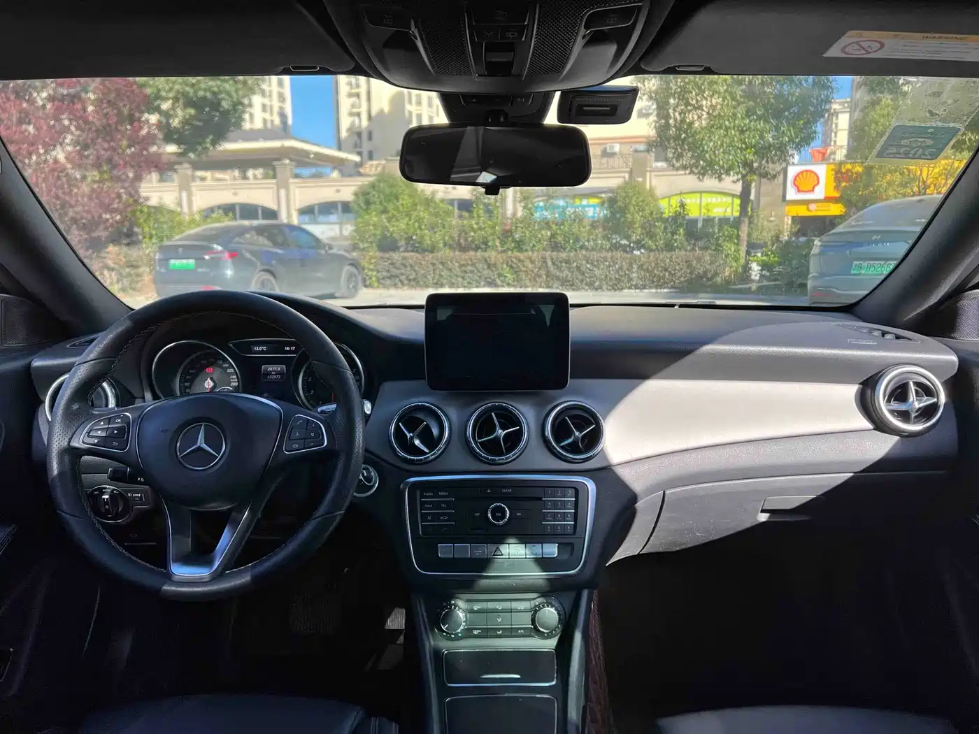 Mercedes-Benz CLA (Import) 2017 CLA 200 Dynamic фото 4