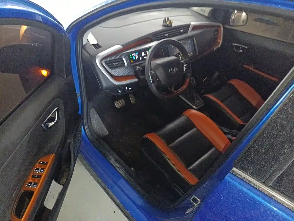 Geely Yuanjing X1 2018 2017 1.3L Auto Fun Edition