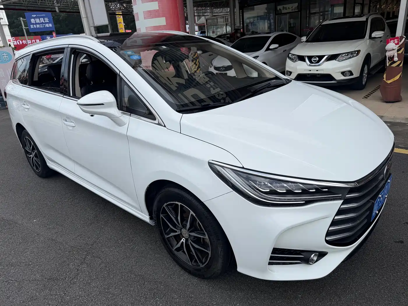 BYD Song MAX 2017 1.5T Auto Smart Elite 7-Seater фото 5