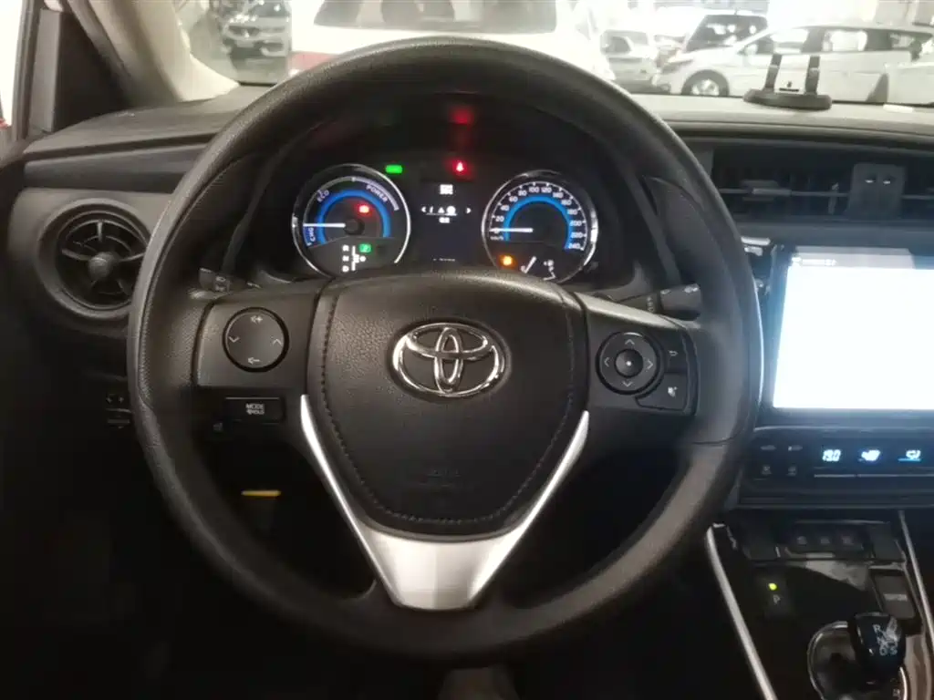 Toyota Levin 2017 Facelift Hybrid 1.8H GS E-CVT Elite Sunroof Edition China V фото 11
