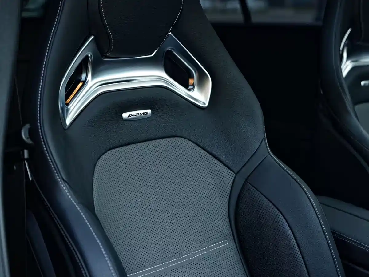 Mercedes-Benz A-Class AMG (Import) 2020 Facelift AMG A 45 4MATIC+ фото 12