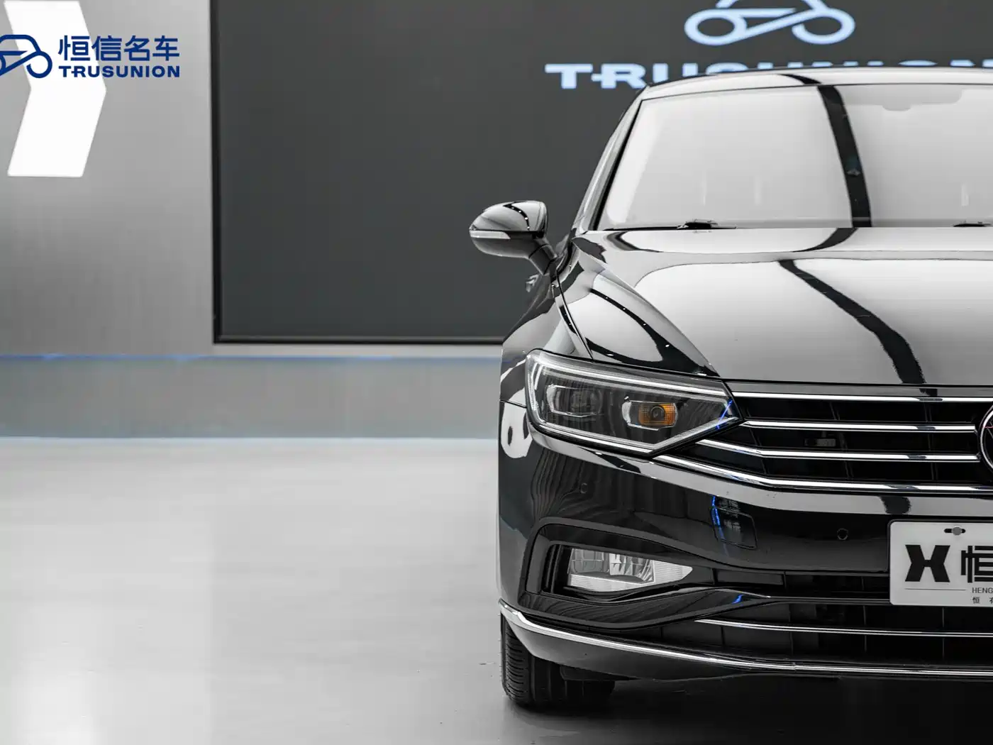Volkswagen Magotan 2020 330TSI DSG Luxury фото 8